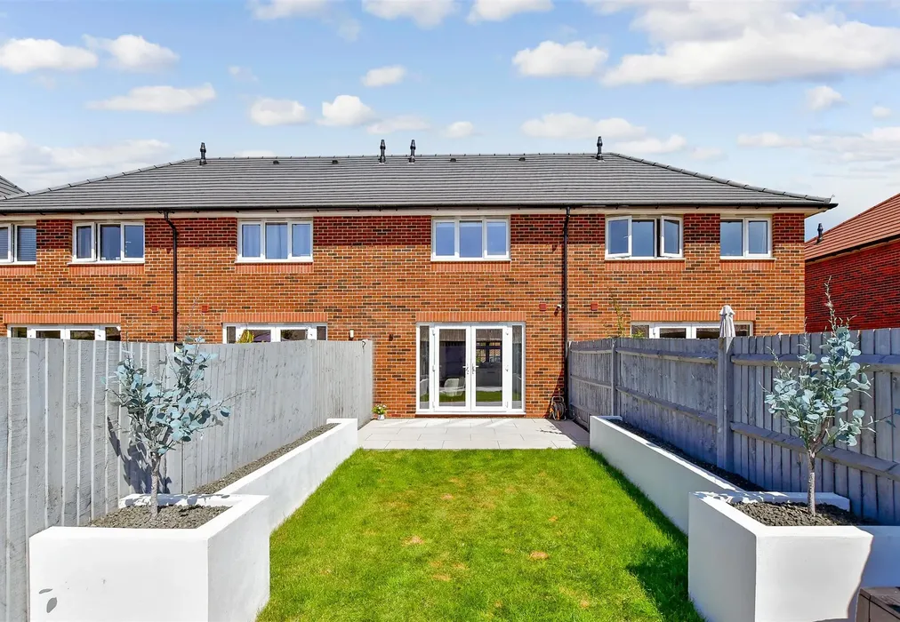 Rear Garden - Neptune Way, Yapton, Arundel, West Sussex - Wards of Kent
