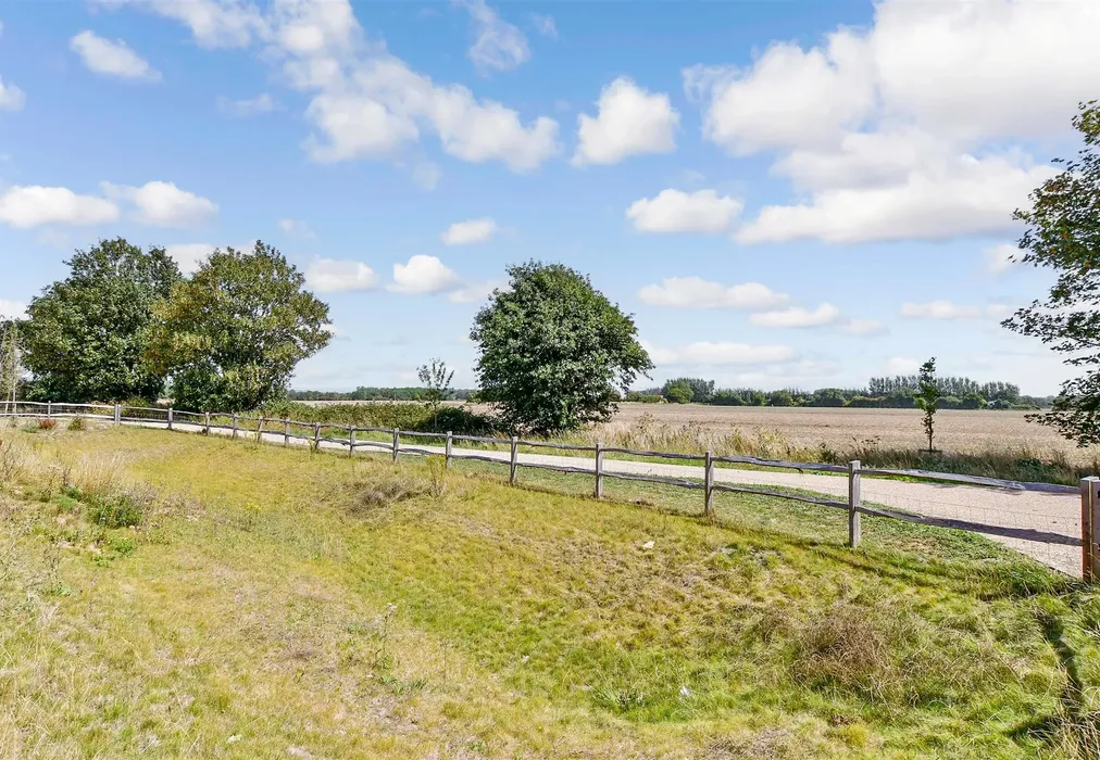 Surrounding Area - Neptune Way, Yapton, Arundel, West Sussex - Wards of Kent