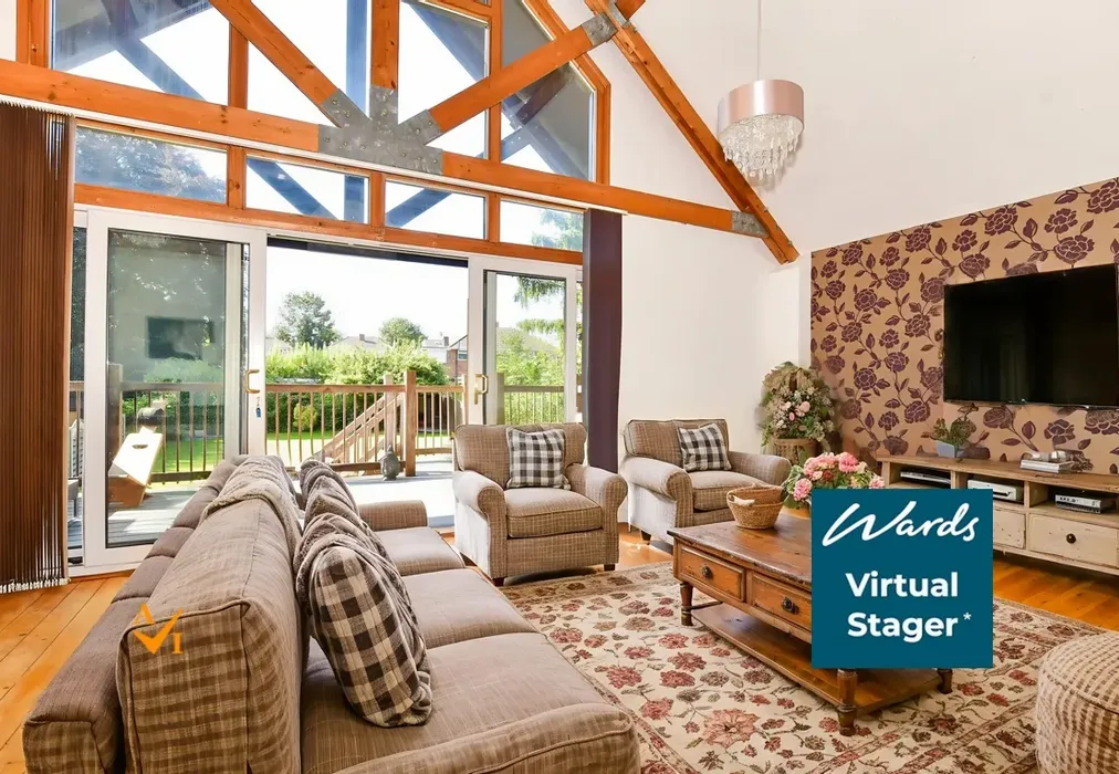 Sitting Room (Farmhouse style) - Mill Street, East Malling, West Malling, Kent - Wards of Kent