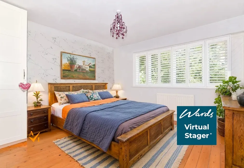 Bedroom 2 (Farmhouse style) - Mill Street, East Malling, West Malling, Kent - Wards of Kent
