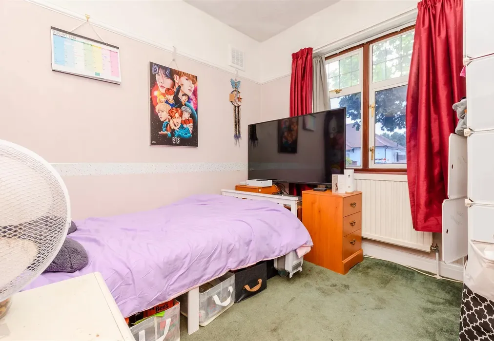 Bedroom 2 - Kynaston Road, Orpington, Kent - Wards of Kent
