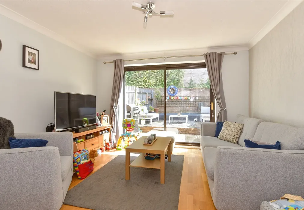 Lounge - Alexandra Glen, Walderslade, Chatham, Kent - Wards of Kent