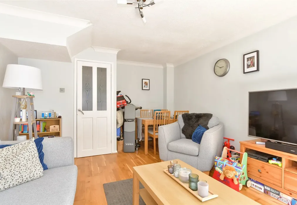 Lounge - Alexandra Glen, Walderslade, Chatham, Kent - Wards of Kent