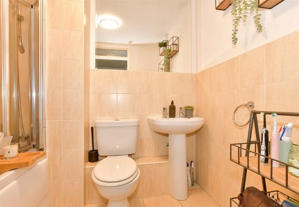Bathroom - Alexandra Glen, Walderslade, Chatham, Kent - Wards of Kent