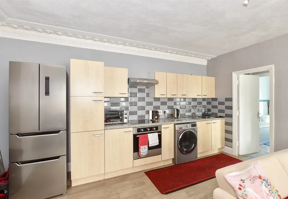 Kitchen/Lounge/Dining Room - Stockcroft Road, Balcombe, Haywards Heath, West Sussex - Wards of Kent