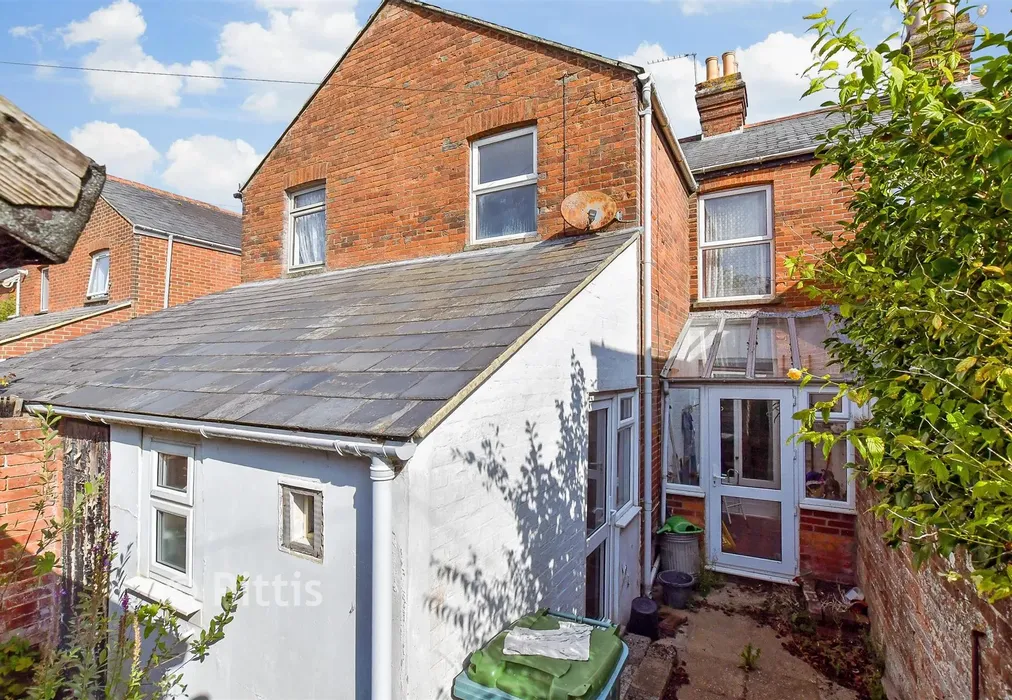 Rear Elevation - Medina Avenue, Newport, Isle of Wight - Wards of Kent