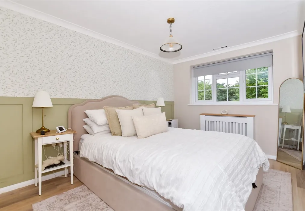 Bedroom 1 - Pear Tree Avenue, Ditton, Kent - Wards of Kent