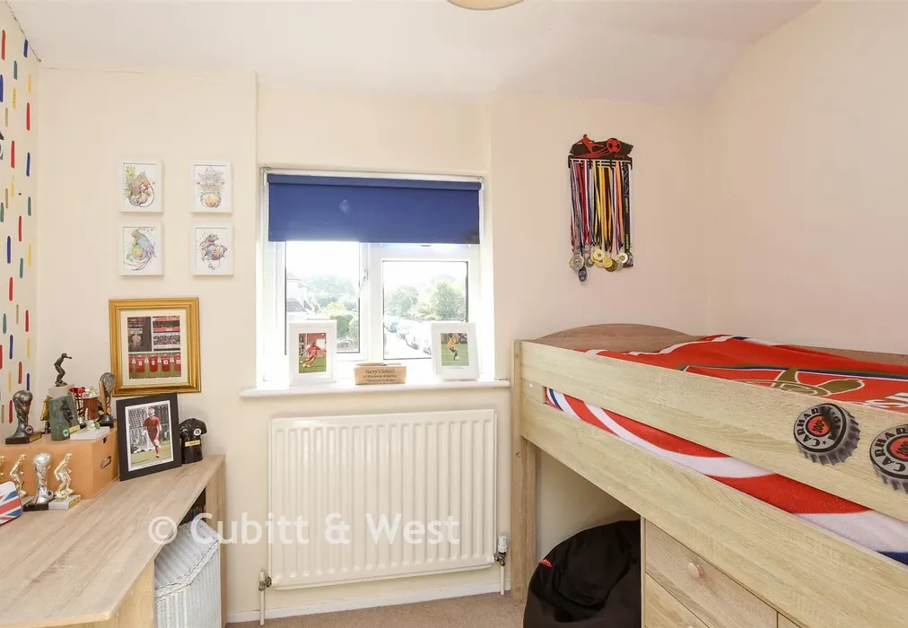 Bedroom 3 - Ashdown Road, Reigate, Surrey - Wards of Kent