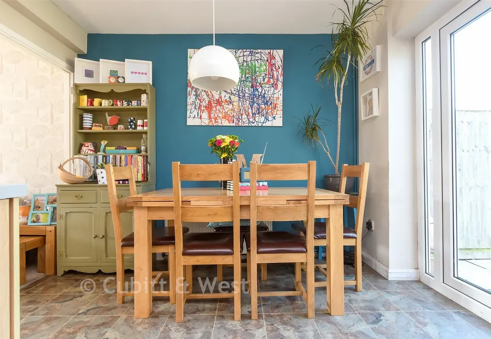 Dining Area - Ashdown Road, Reigate, Surrey - Wards of Kent
