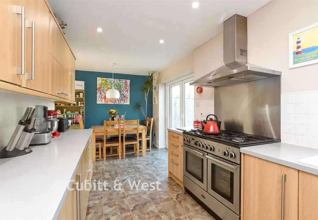 Kitchen/Dining Area - Ashdown Road, Reigate, Surrey - Wards of Kent