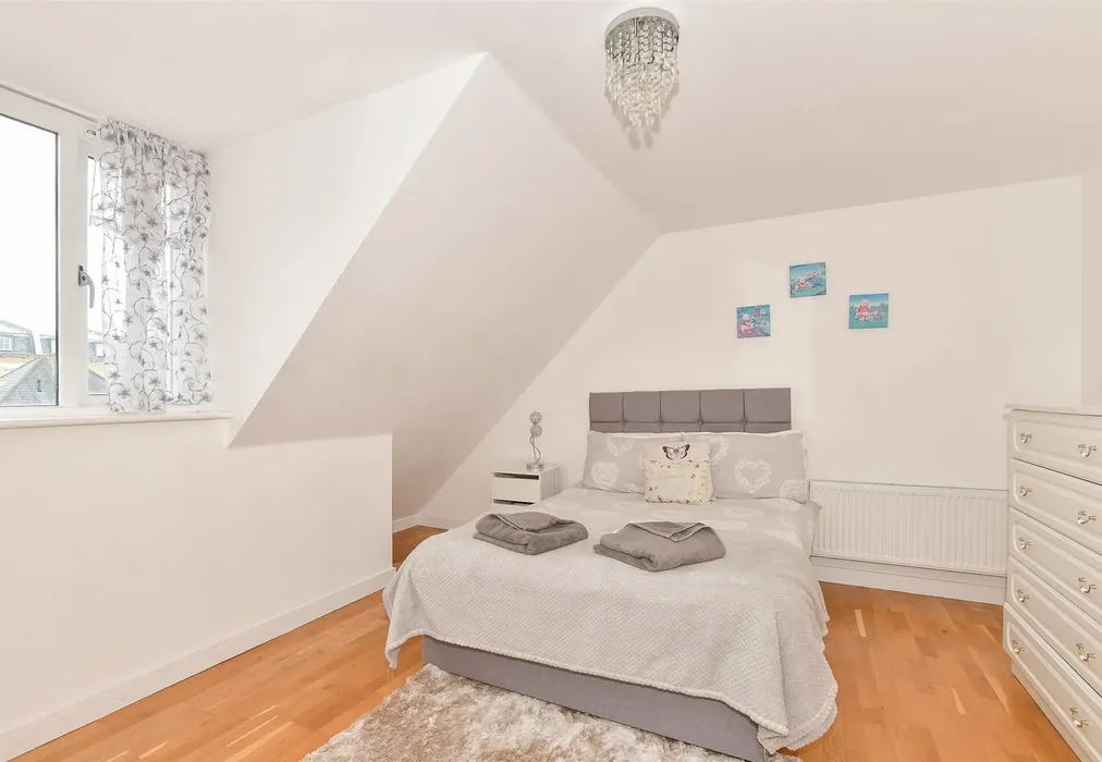 Bedroom 2 - Stonebridge Road, Canterbury, Kent - Wards of Kent