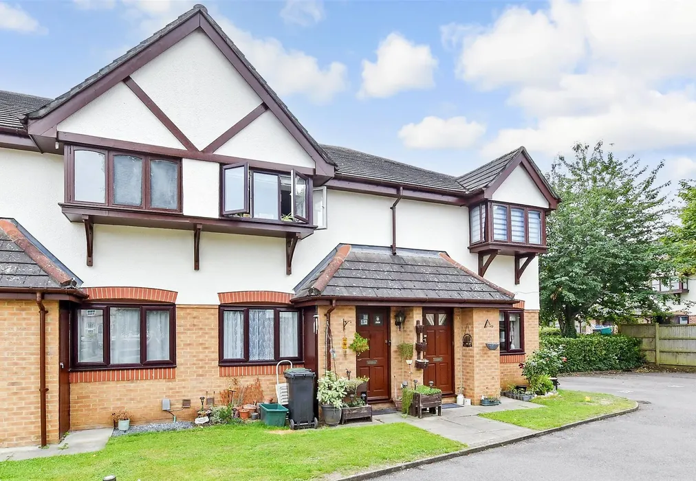 External (Web) - Willowside, Snodland, Kent - Wards of Kent