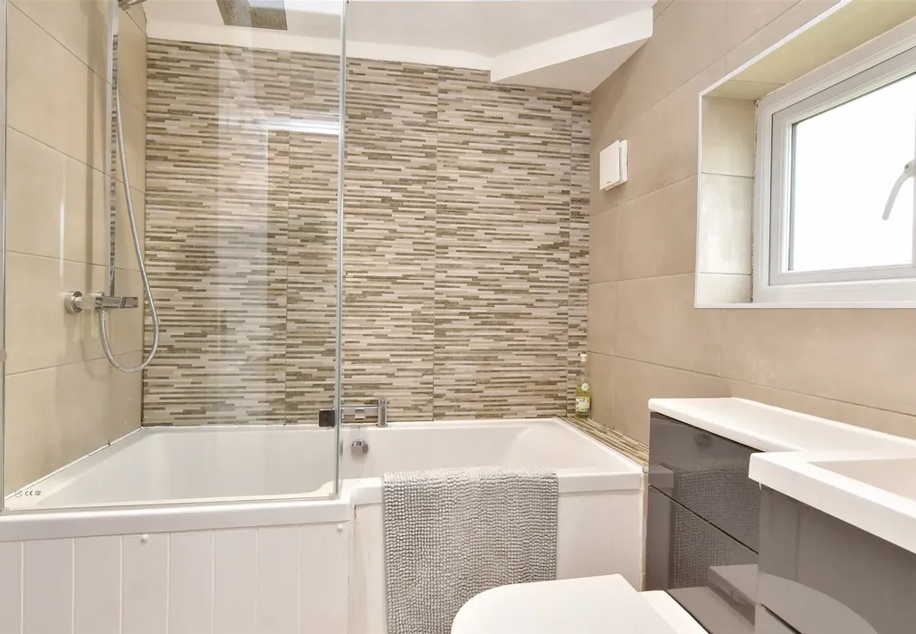 Bathroom - Fernhurst Crescent, Hollingbury, Brighton, East Sussex - Wards of Kent