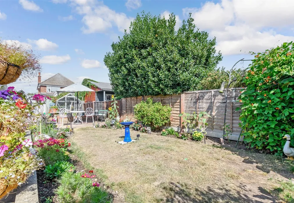 Rear Garden - Westbrooke Crescent, Welling, Kent - Wards of Kent