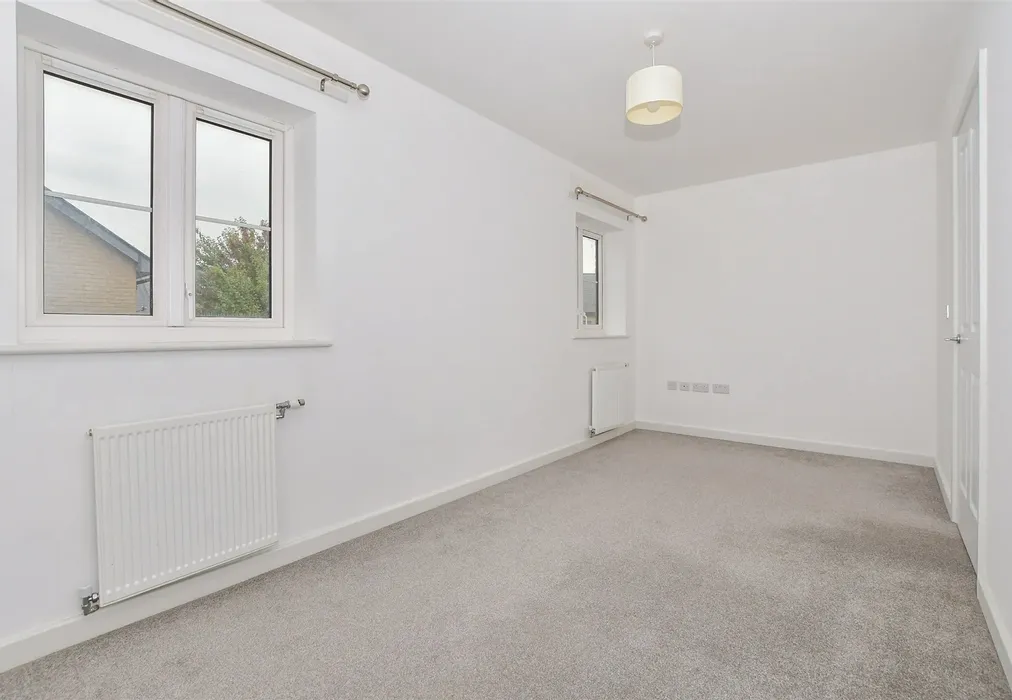 Bedroom 2 - Ellson Close, Ashford, Kent - Wards of Kent