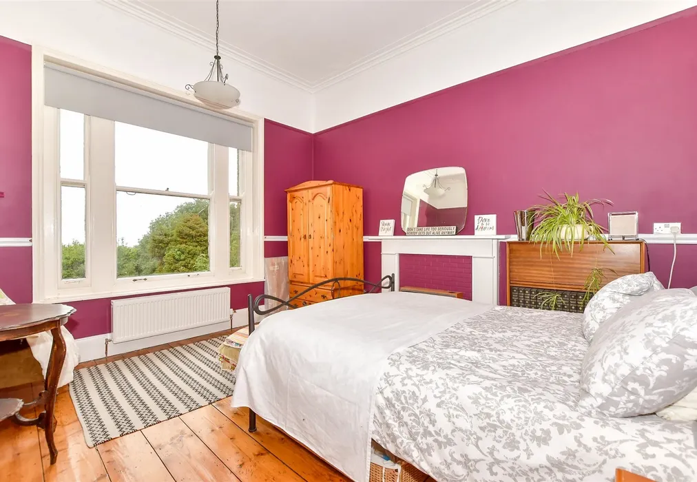 Bedroom 2 - Appley Rise, Ryde, Isle of Wight - Wards of Kent