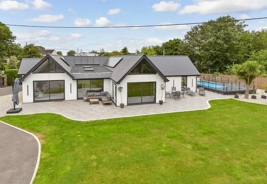 External - Ewell Minnis, Dover, Kent - Wards of Kent