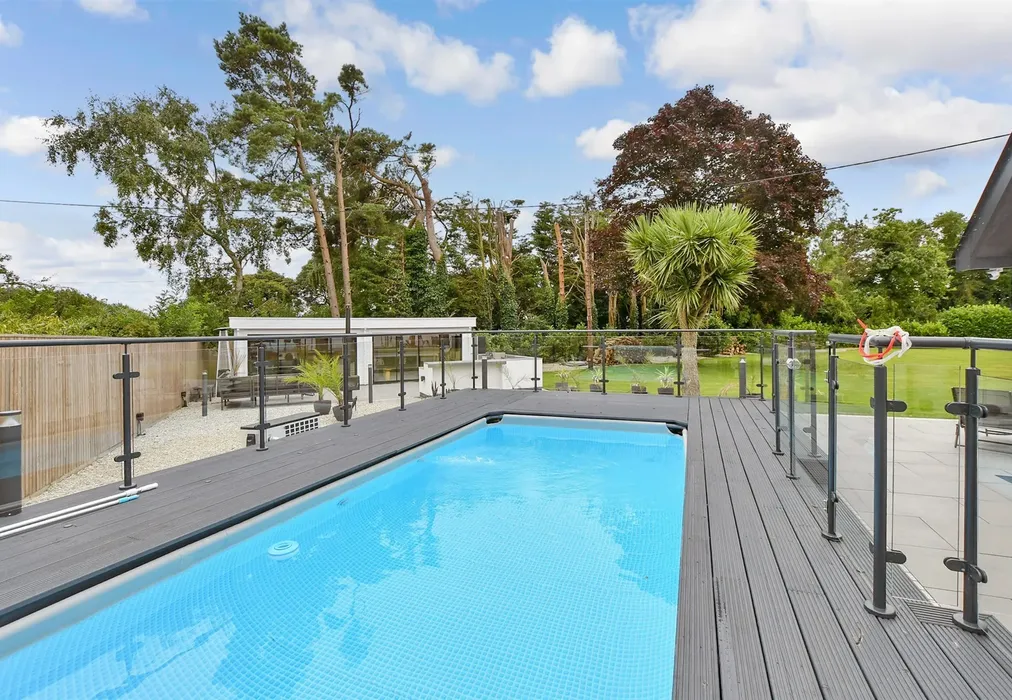 Swimming Pool - Ewell Minnis, Dover, Kent - Wards of Kent