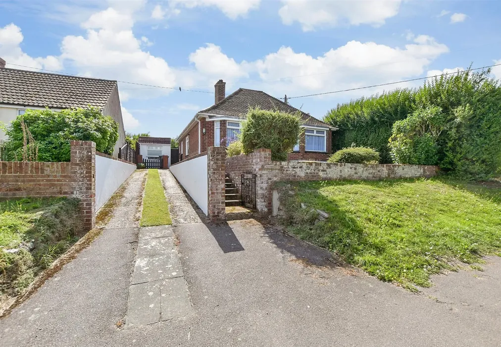 Driveway/Parking - Northbourne Road, Great Mongeham, Deal, Kent - Wards of Kent