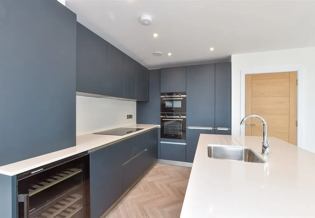 Lounge/ Kitchen/ Diner - The Fairways, Convent Road, Broadstairs, Kent - Wards of Kent