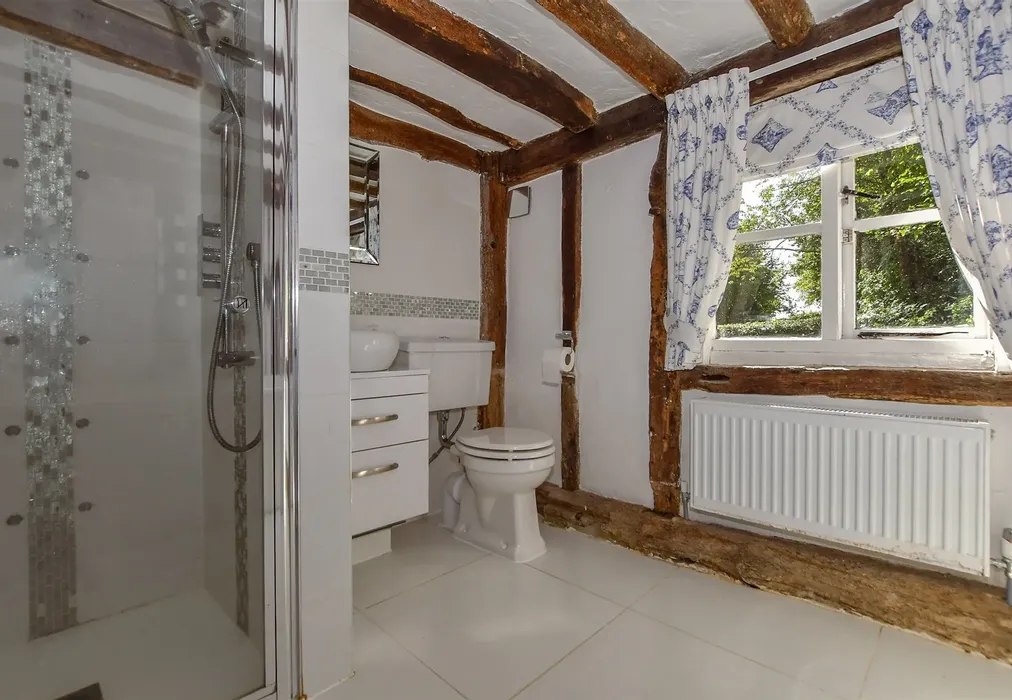 Bathroom - Furnace Lane, Horsmonden, Tonbridge, Kent - Wards of Kent
