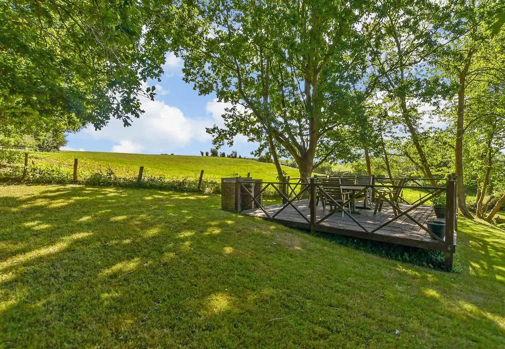 Rear Garden - Furnace Lane, Horsmonden, Tonbridge, Kent - Wards of Kent