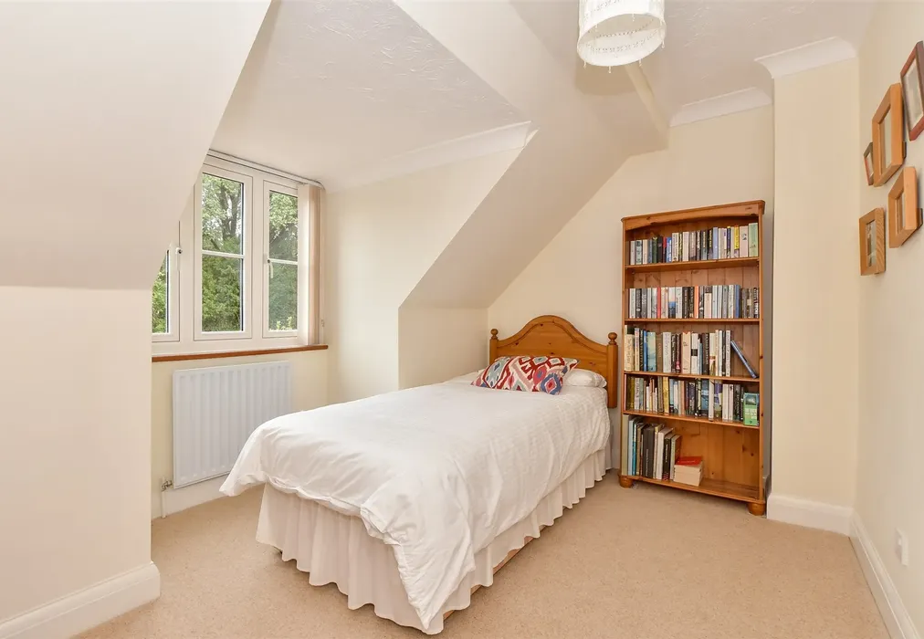 Bedroom 4 - Woodchurch Road, Tenterden, Kent - Wards of Kent