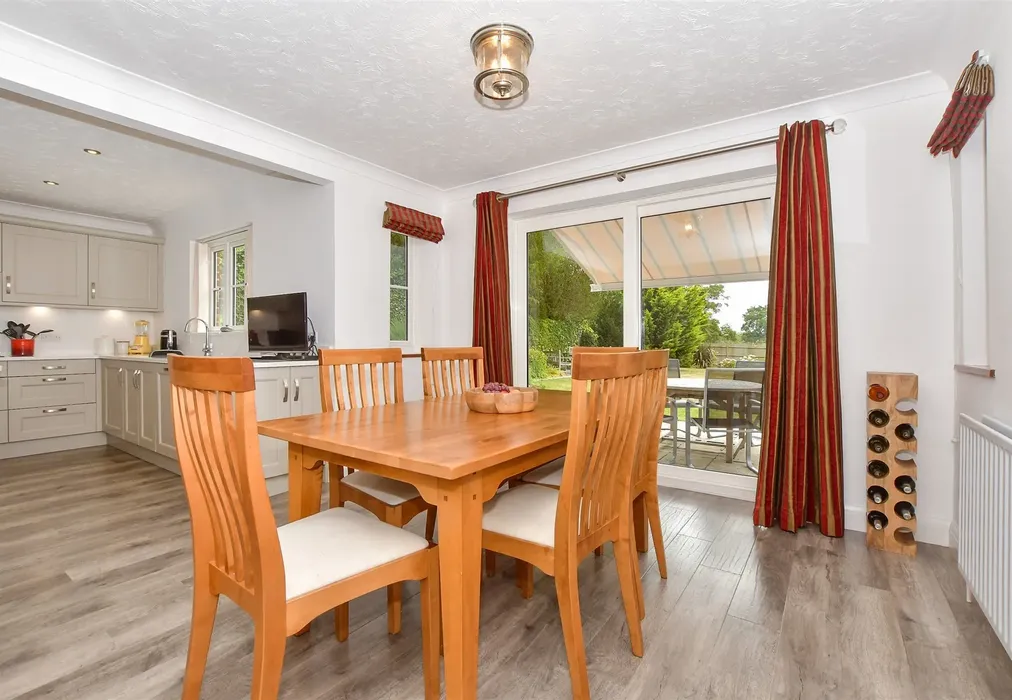 Dining Area - Woodchurch Road, Tenterden, Kent - Wards of Kent
