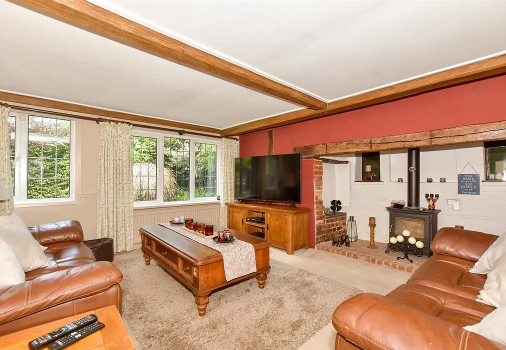 Sitting Room - Ashford Road, Ivychurch, Romney Marsh, Kent - Wards of Kent