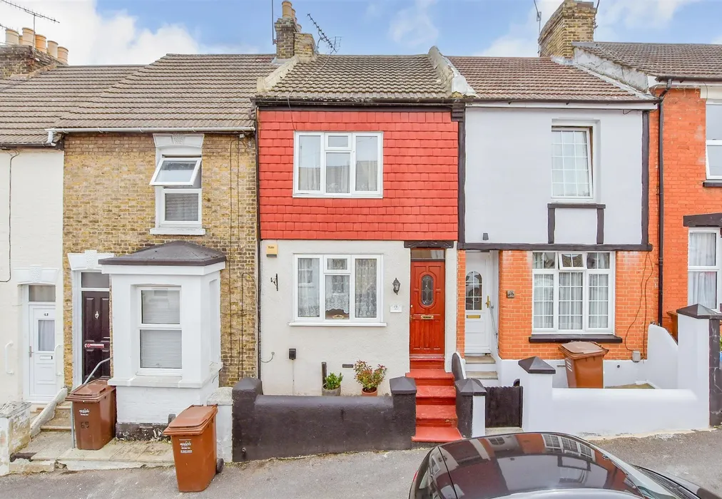External Web 2 - Connaught Road, Chatham, Kent - Wards of Kent