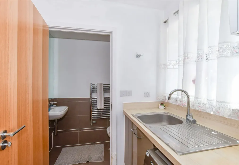 Utility Room - Westwood Drive, Canterbury, Kent - Wards of Kent