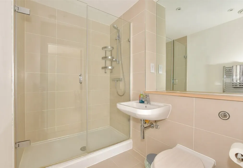 En-Suite Shower Room - Westwood Drive, Canterbury, Kent - Wards of Kent