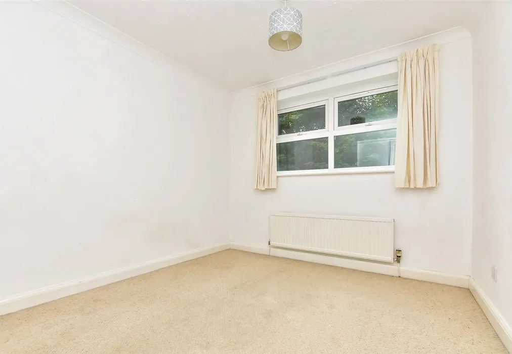 Bedroom 2 - Manning Close, East Grinstead, West Sussex - Wards of Kent