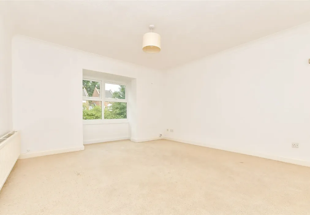 Lounge - Manning Close, East Grinstead, West Sussex - Wards of Kent