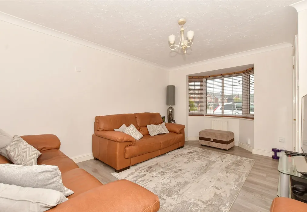 Lounge - Blakes Farm Road, Southwater, Horsham, West Sussex - Wards of Kent