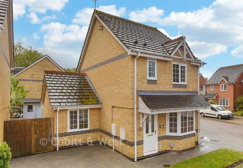 H4Ddk - External (Web) - Blakes Farm Road, Southwater, Horsham, West Sussex - Wards of Kent