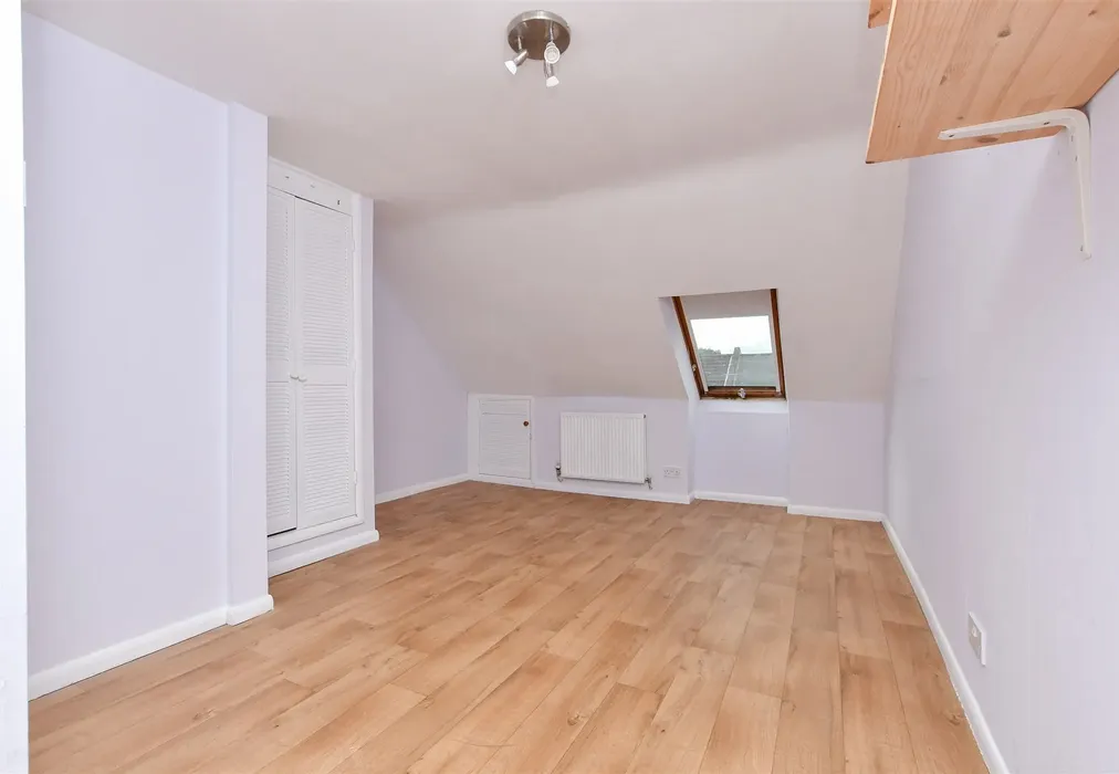 Bedroom 2 - Grosvenor Road, Ramsgate, Kent - Wards of Kent