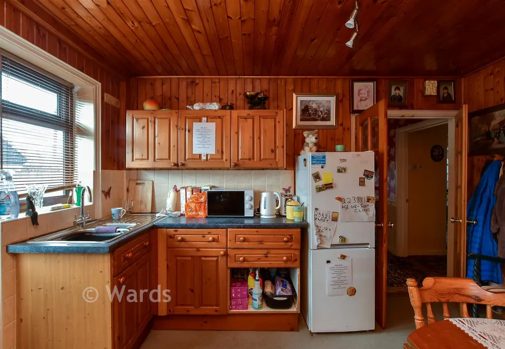 Kitchen - Grummock Avenue, Ramsgate, Kent - Wards of Kent