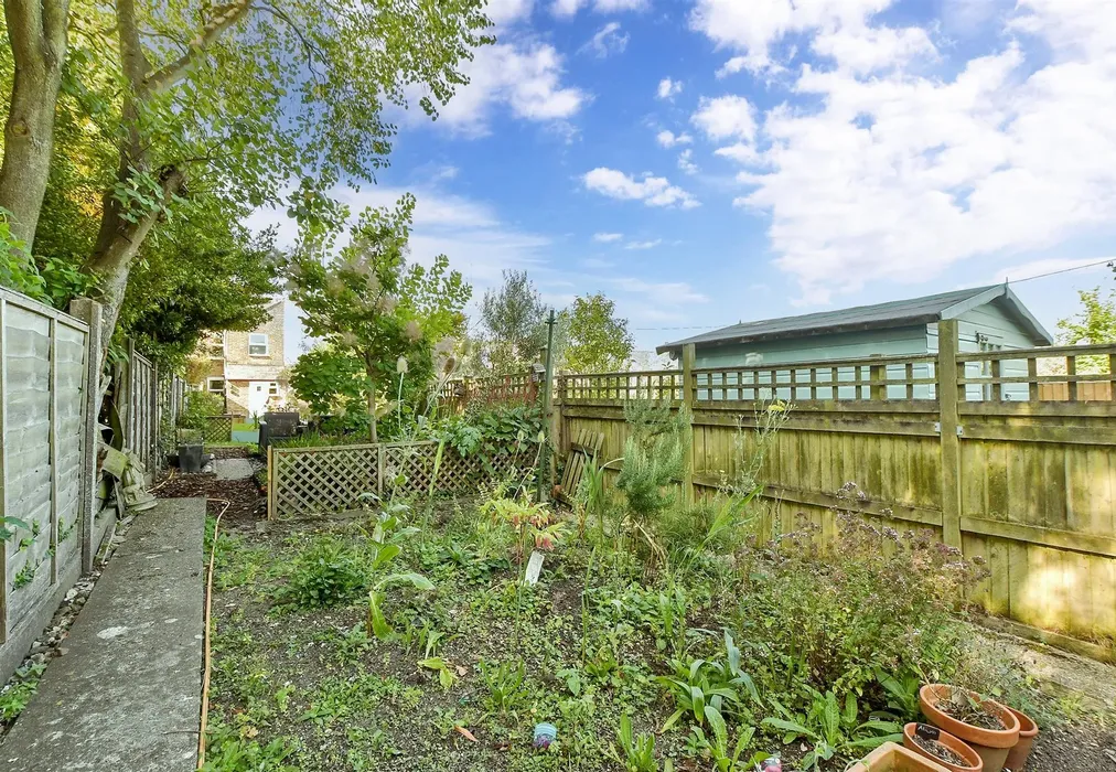 Rear Garden - Church Hill, Shepherdswell, Dover, Kent - Wards of Kent
