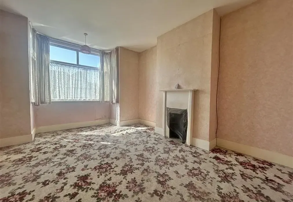 Bedroom 1 - Norman Road, Ramsgate, Kent - Wards of Kent