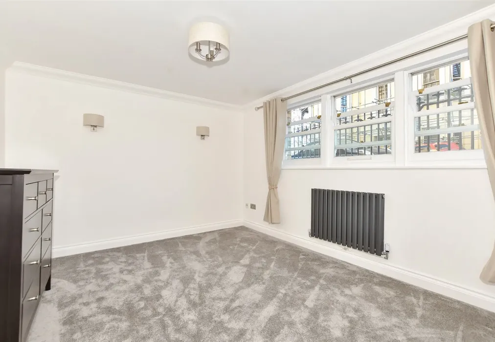 Lounge - D'Este Road, Ramsgate, Kent - Wards of Kent