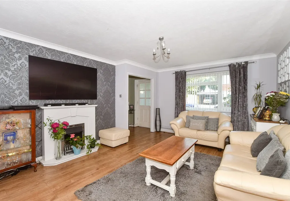 Lounge/Dining Room - Fairfield Way, Ashington, West Sussex - Wards of Kent