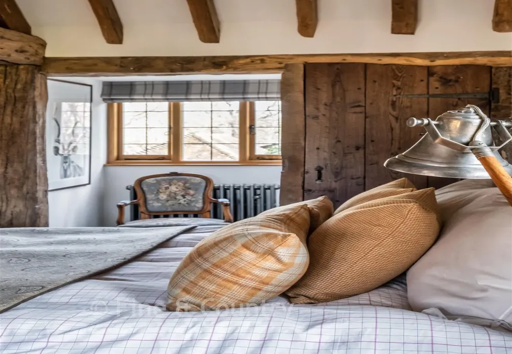 Bedroom - Danegate, Eridge Green, Tunbridge Wells, East Sussex - Wards of Kent
