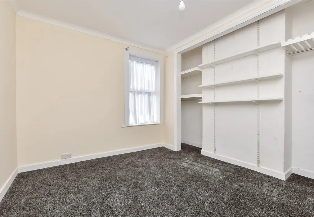 Bedroom 1 - Hereson Road, Ramsgate, Kent - Wards of Kent
