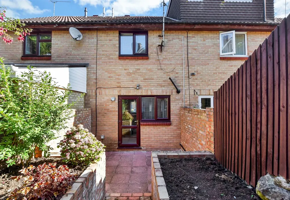 Rear Elevation - Chillington Close, Upper Halling, Rochester, Kent - Wards of Kent
