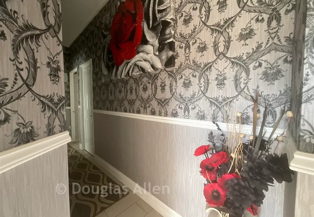Entrance Hallway - Palm Court, Battlesbridge, Wickford, Essex - Wards of Kent