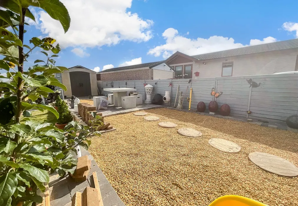Garden - Palm Court, Battlesbridge, Wickford, Essex - Wards of Kent