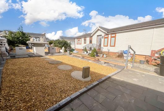 Palm Court, Battlesbridge, Wickford, Essex - Wards of Kent