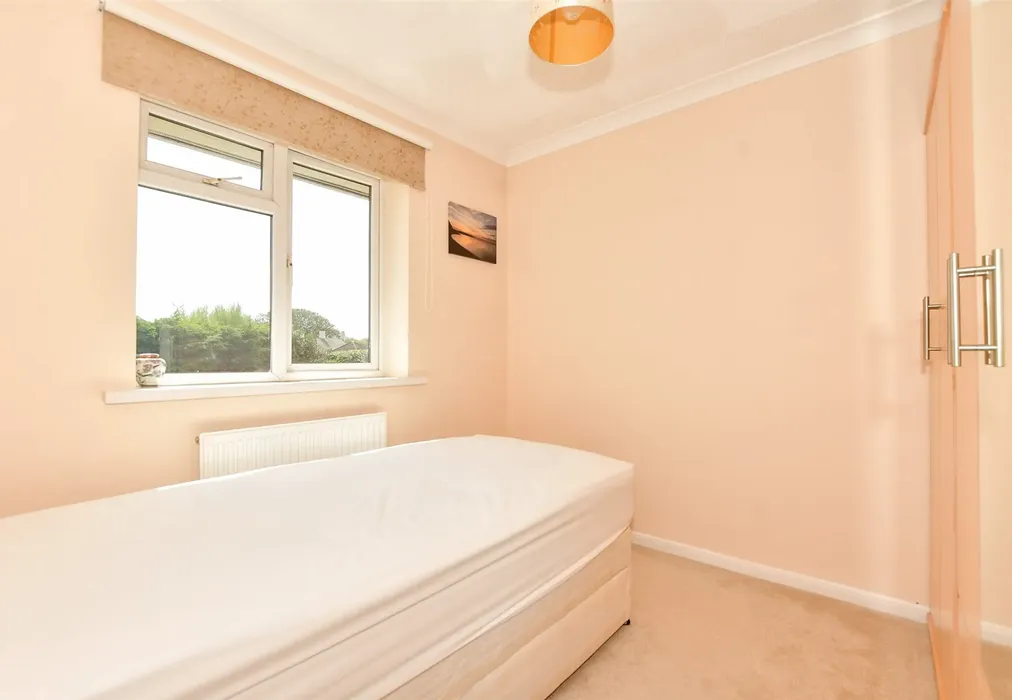 Bedroom 4 - Richmond Drive, New Romney, Kent - Wards of Kent