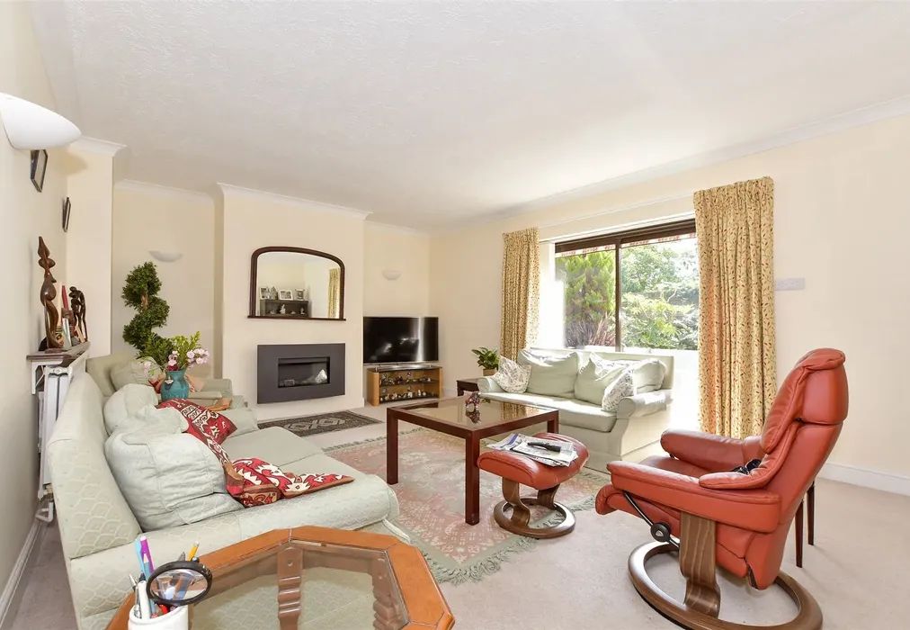 Lounge - Worthing Road, Southwater, Horsham, West Sussex - Wards of Kent